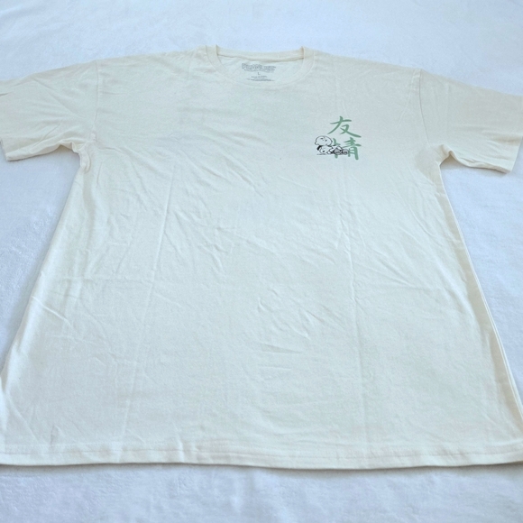 Peanuts🥜 "Friendship"🧑‍🤝‍🧑 Graphic Tee👕 - NWOT - Picture 11 of 12